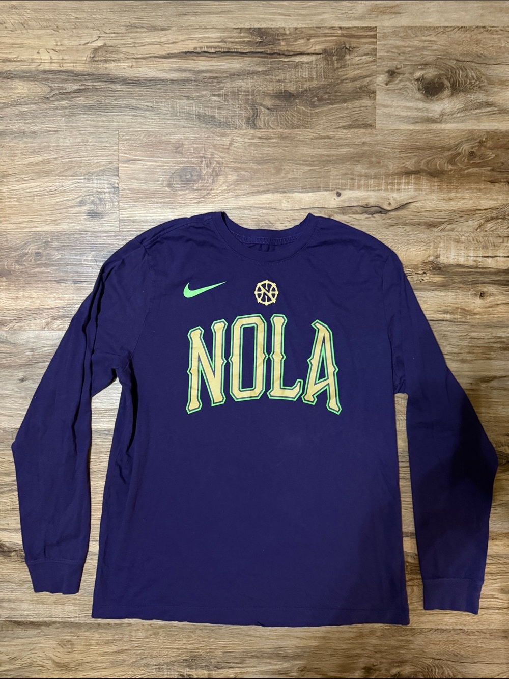 NBA New Orleans Pelicans Long Sleeve Tee